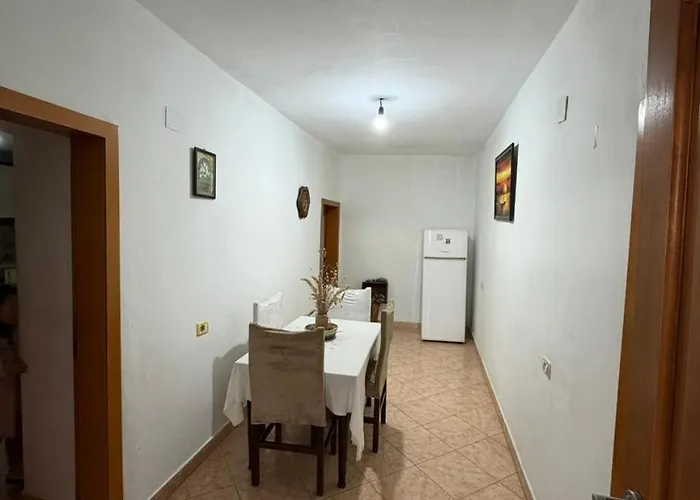 House In The Village 1 * Petrele