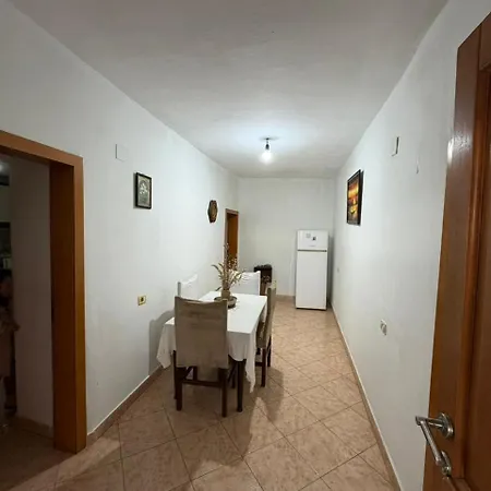 House In The Village 1 * Petrele